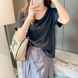 Summer U-Necked Short-Sleeved White Hottie Loose Top Woman's New Design Sense Niche T-Shirt French Pure Desire To Play The Bottom Shirt