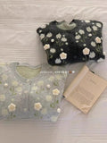 Korean Three-Dimensional Flowers Warm And Soft Knitted Cardigan Women's Autumn And Winter New Loose Thin Temperament Sweater Jacket