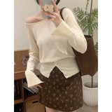 French Out-Of-Shoulder Button Open-Sleeved Knitted Shirt Girl Autumn Word On The Shoulder To Play The Bottom Of The Beautiful Short Top