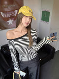 Black And White Striped Oblique Shoulder Long-Sleeved T-Shirt 2026 Spring Chic Beautiful Hot Girl Style On The Shoulder