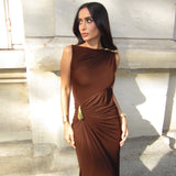 New Fashion-Sexual Dresses Metal Decorated Flavorless Sleeveless Buffet Dresses In Autumn 2025