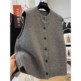 Spring And Autumn 2025 New Women's Knitted Vest Design Folded Sweater Vest Sleeveless Horse Clip Top