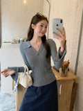 New Autumn And Winter Wearing V-Neck Knitted V-Neck Horn Long-Sleeved Bottom Shirt Inside The Slim Top Women's Clothing