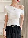 Slanted Shoulder Short-Sleeved T-Shirt Women's Summer 2025 New Beautiful Shoulder Sexy Hottie Design Sense Niche Chic Top