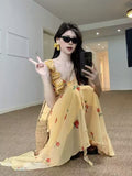 French Beautiful Yellow Lotus Edge V-Neck Crumbs Hanging Dress Women's Summer Super Good-Looking Dopamine Waist Dress