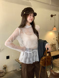 White High-Necked Long-Sleeved Hoodie T-Shirt Spliced Hem Autumn T-Shirt With Loose Folded Clothed Woman