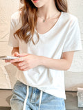 Summer U-Necked Short-Sleeved White Hottie Loose Top Woman's New Design Sense Niche T-Shirt French Pure Desire To Play The Bottom Shirt
