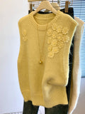 Special Counter Withdraws The Big-Name Shearing Women's Three-Dimensional Flowers Round Knitted Vest In Autumn High-End Feeling Wear Vest