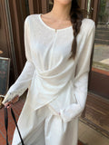 White Irregular Cross-Thin Micro-Permeable Sunscreen Hood T-Shirt Women 2026 Early Autumn New Loose Long-Sleeved Top