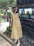 French Small Sleeveless Sleeveless Dress Women's Summer 2026 New Loose Waist Thin Seaside Holiday Dress