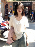Summer U-Necked Short-Sleeved White Hottie Top Woman 2025 New Design Sense Niche T-Shirt French Pure Desire To Play The Bottom Shirt
