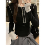 Black Retro Wind Collar Straight Shoulder Elastic Bodyd Shirt Shirt Early Autumn Girl Crash Design T-Shirt Long Sleeve