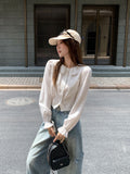 White Lotus Lace Lace Doll Collar Long-Sleeved Shirt Women 2026 Button Tight Under The Bottom Shirt