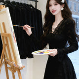 Purely Sexy V-Neck Lace Spliced Long-Sleeved Dress Women's Autumn And Winter New High-End Slim Slim Slimming A-Skirt