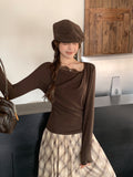 Deep Gray Lace Splicing Collar High-End Sense T-Shirt Women 2026 Early Autumn New Word-Collar Bottom Shirt Top