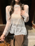 White High-Necked Long-Sleeved Hoodie T-Shirt Spliced Hem Autumn T-Shirt With Loose Folded Clothed Woman