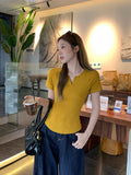 Korean Popular High-End White Shoulder V-Neck Short-Sleeved Woman Summer Body Ootd Wearing A Unique Stew Top