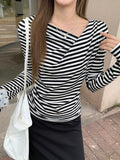 Coffee Color Korean Slanted Shoulder Collar Long-Sleeved T-Shirt 2026 Autumn Bottom Folded Thin Inside Top